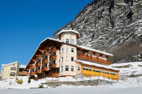 Alps Hotel Wellness Oriental