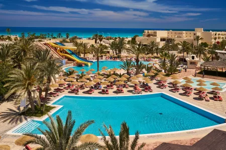 Les Quatre Saisons Aqua Park Resort & Thalasso – by Medina Hotels
