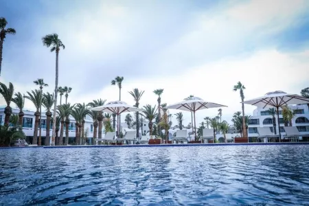 The Orangers Garden Villa & Bungalows