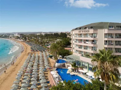 Hotel Aska Just in Beach