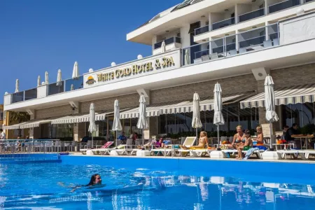 WHITE GOLD HOTEL