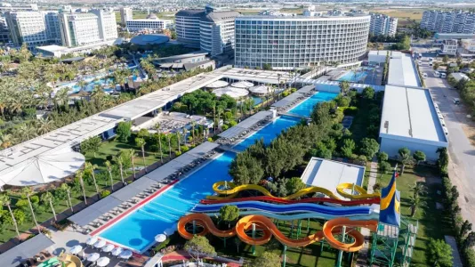 Crystal Centro Resort