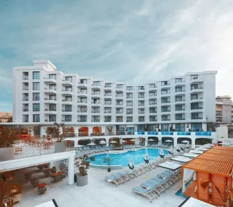 Hotel Lalila Blue Suites