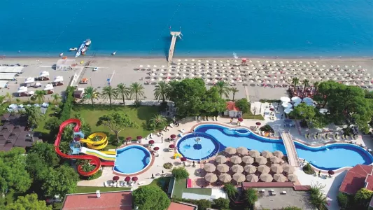Club Boran Mare Beach