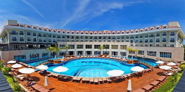 Meder Resort