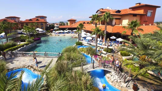 CLUB GRAND AQUA