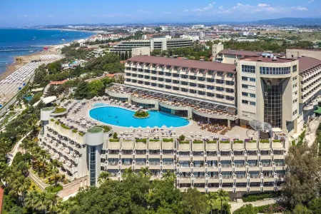 Melas Resort