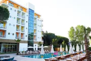 Hotel Monaco Garden