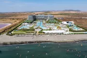 Wave Resort