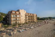 Effect Algara Beach Resort