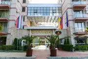 Apart Hotel Tarsis Club