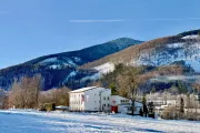 Retro Hotel Jiskra °°° - pobyt s 4denním skipasem