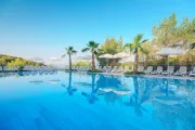 Gava Waterman Milna Resort