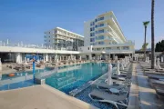 Hotel Nelia Beach Hotel & Spa