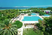 Caravia Beach Hotel