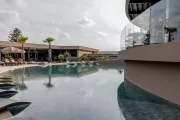 Hotel Pnoé Breathing Life