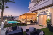 Pasiphae Hotel