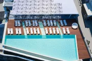 Kouros Hotel And Suites