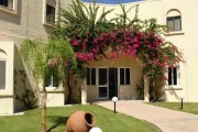 Summerland Hotel & Bungalows
