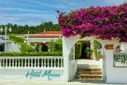 Muses Hotel