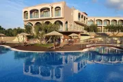 Hotel Elegance Luxury Suites