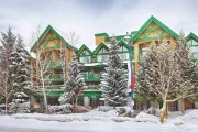 Pinnacle Hotel Whistler