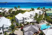 La Playa Orient Bay