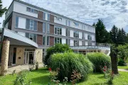 Hotel Well