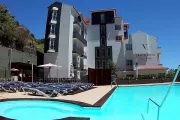 Hotel Santa Cruz Village