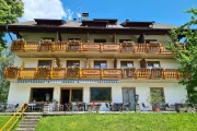 Hotel Penzion Carossa