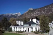 Alp hotel