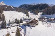 Hotel Alaska
