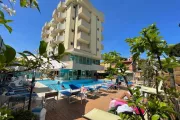 Hotel Apogeo