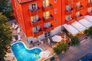 Hotel Aron