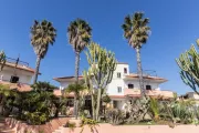 Hotel Esmeraldo Residence