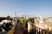 Hotel Trevi