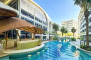 Hotel La Green Hotel & Residence