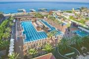 Quattro Beach Spa & Resort