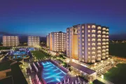 Grand Park Lara