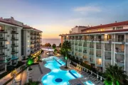 Ramada Hotel & Suites Kusadasi