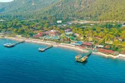Crystal Flora Beach Resort