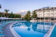 Zena Resort