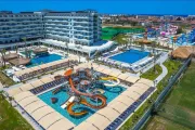 Hotel Dream Water World