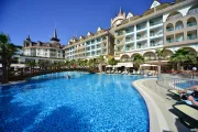 Well Palace Side Hotel