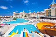 Side Star Resort