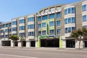 Holiday Inn Express Fisherman’s Wharf